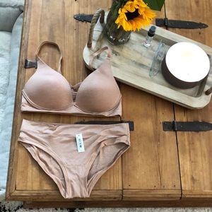 Adore Me Bra and Underwear set